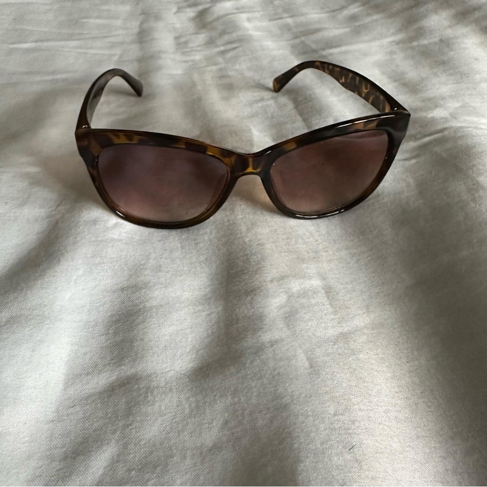 Tortoise Sunglasses